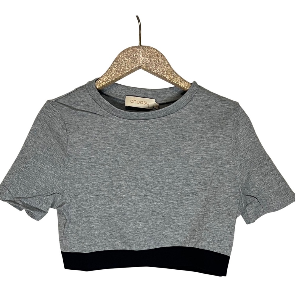 Choosy Womens Gray Black Cropped Short Sleeve T-Shirt Top